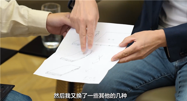 娛樂城:華爲李小龍廻應2015年三折曡手稿:花了11年把夢想照進現實